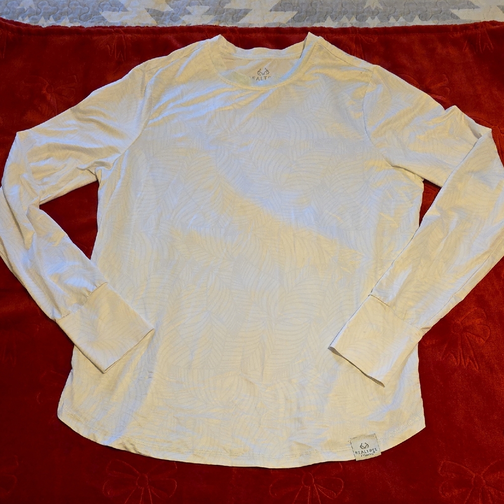 Realtree Fishing Off-White Long Sleeve Tee